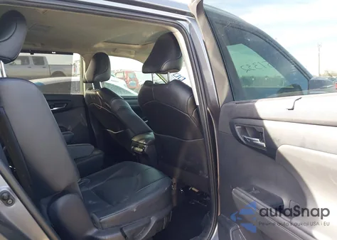 2022 Toyota Highlander Xle from USA, damaged, VIN 5TDGZRAH3NS540489